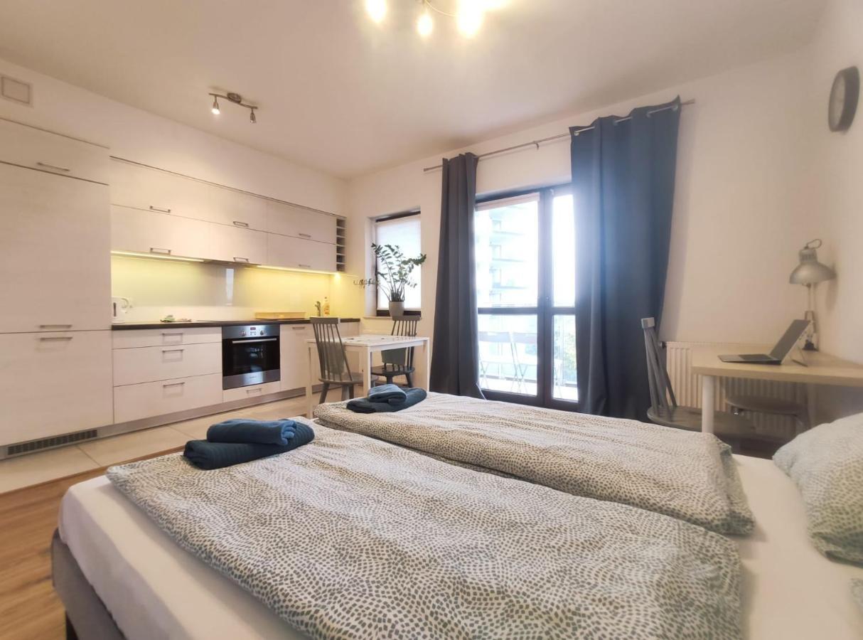 Sliczna 34A By Homeprime Krasków Eksteriør bilde
